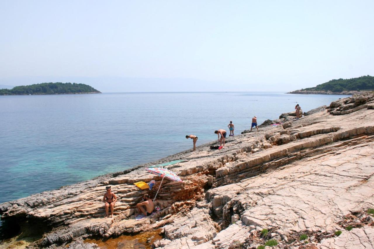 Maison d'hôtes And By The Sea Vrboska